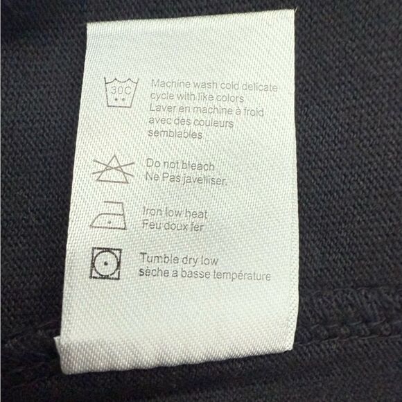 Chaser Black Short Sleeve Tee Stay In & Drink Champagne Graphic T-Shirt Small - Picture 7 of 9